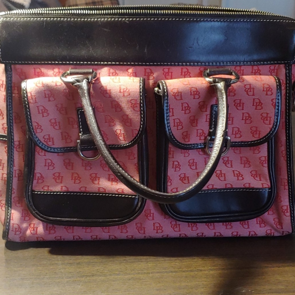 Dooney and Bourke purse and coin purse